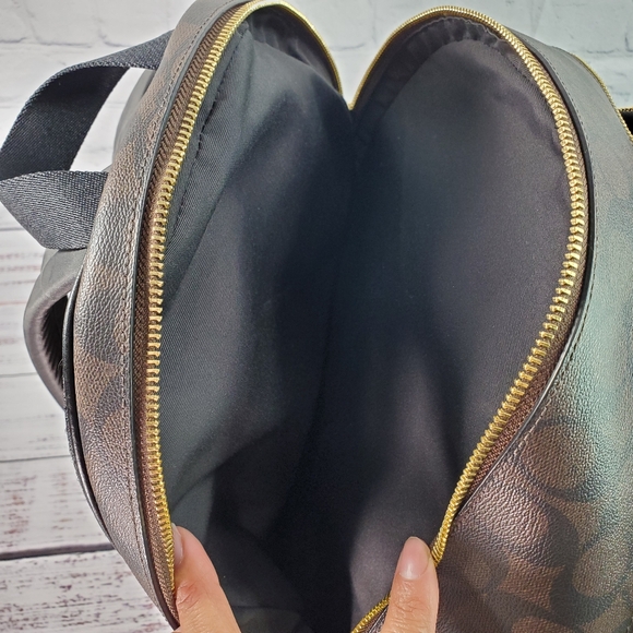 north face backpack discount women The Womens Borealis Backpack, Cyber Berry/Sumac Rainy's Flies Lure Color:Plum Nasty Leather Backpack Mochila Coach molded yoke